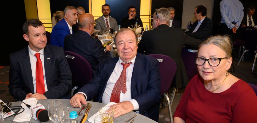 ‘Muhteşem ötesi Gece’ - 12