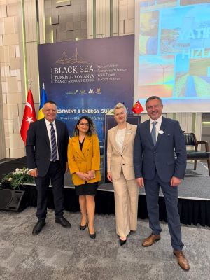 Trabzon'da "Türkiye-Romanya Ticaret ve Enerji Zirvesi" düzenlendi - 1