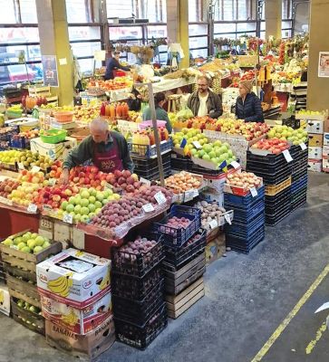 Bükreş'teki semt pazarlarının sayısı belirsizliğini koruyor