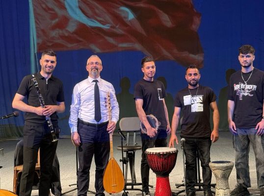 Mecidiye’de türkü gecesi büyük ilgi gördü