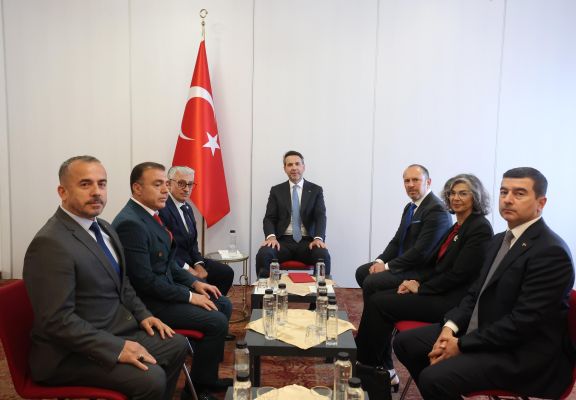 Enerji Bakanı Bayraktar, UID Romanya heyetiyle görüştü - 2