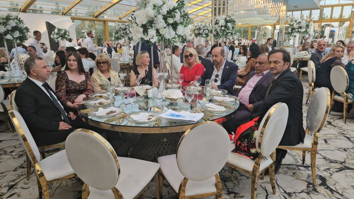 Oruç Ailesi’nin mutlu günü - 16