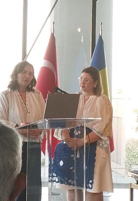 İstanbul’da Rumen İe Gömleği Kutlaması - 5