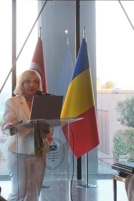 İstanbul’da Rumen İe Gömleği Kutlaması - 4
