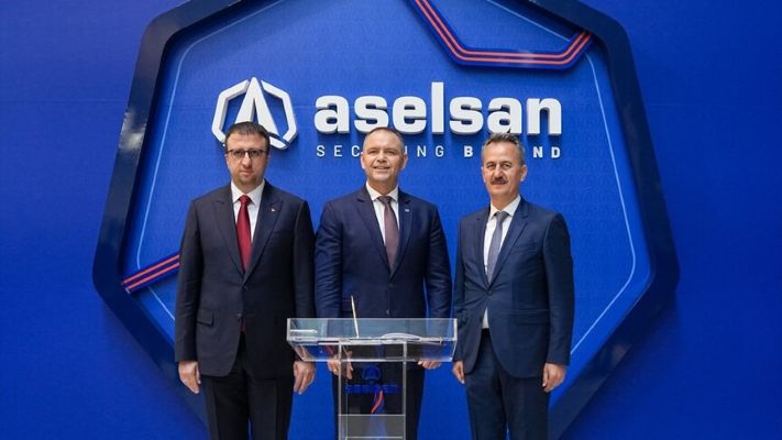 Polonya Cumhurbaşkanı Nawrocki’den ASELSAN ziyareti