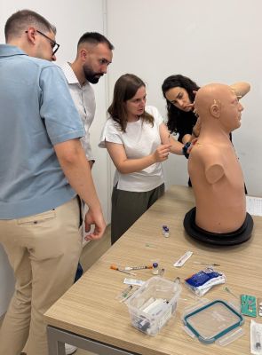 Rumen doktorlara TİKA destekli eğitim - 6