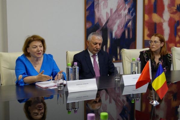 Süsli: Arnavutluk-Romanya iş birliği Köstence'de güçleniyor - 5