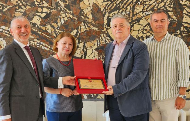 Süsli: Arnavutluk-Romanya iş birliği Köstence'de güçleniyor - 4