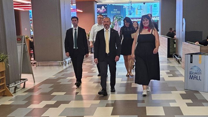TİKA, Bükreş’te 15 Temmuz belgeseli gösterimi düzenledi - 1