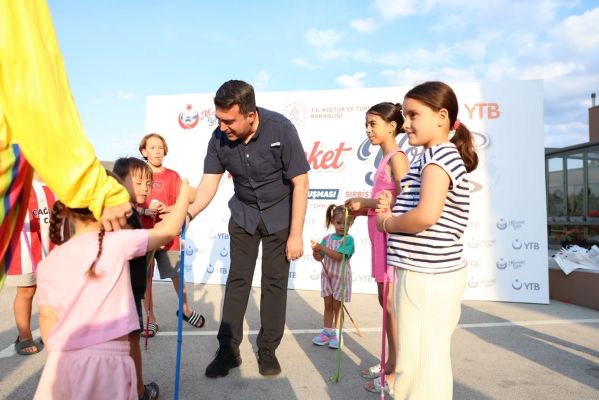 YTB Başkanı Turus, gurbetçilerle Niş'te buluştu - 1