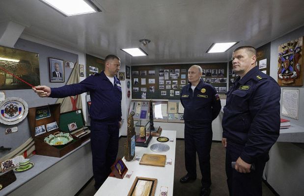Putin’den Avrupa’ya gemilere el koyma tehdidi