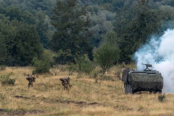 Romanya’da 1.300 askerin katıldığı NATO tatbikatı - 2