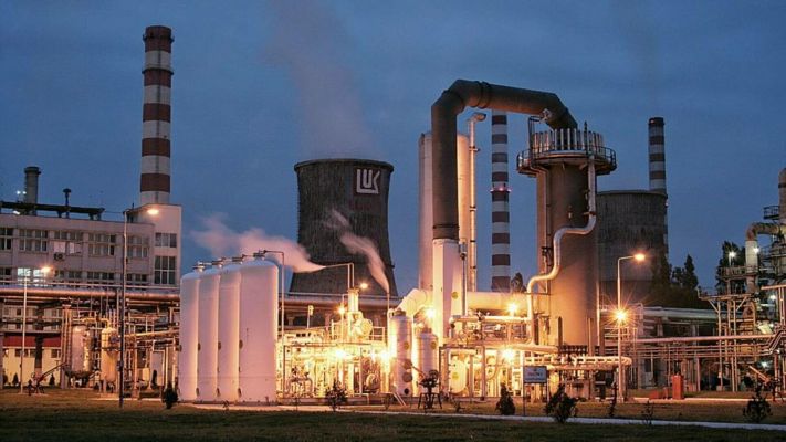 Lukoil’ün Romanya’daki rafinerisi iflas koruması istedi