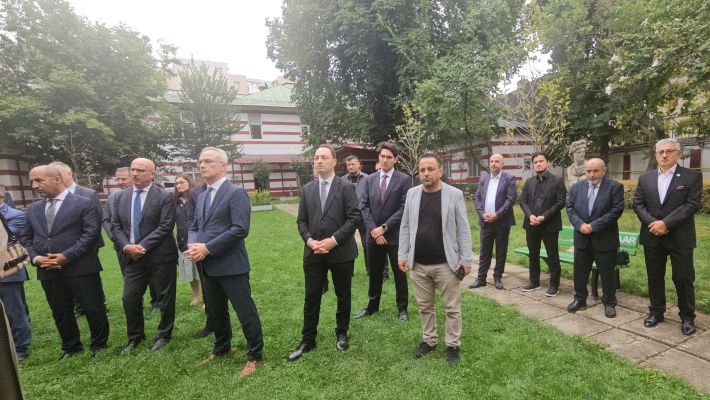 Bükreş’te Fatih Erzen dualarla anıldı - 6