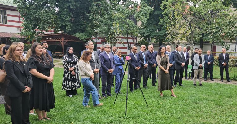 Bükreş’te Fatih Erzen dualarla anıldı - 3