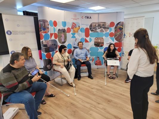 TİKA’dan Romanya’daki görme engellilere akıllı baston desteği - 1