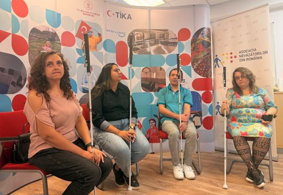 TİKA’dan Romanya’daki görme engellilere akıllı baston desteği - 5
