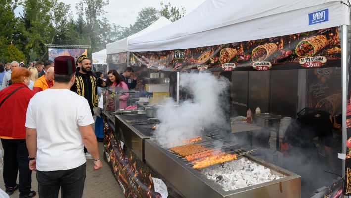 Türk Yemekleri Festivali’ne ilk iki günde 100 bini aşkın ziyaretçi - 38