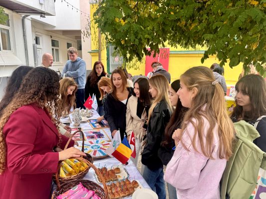 Türkçe, Bükreş ve Köstence’de dil bayramı etkinlikleriyle tanıtıldı - 7