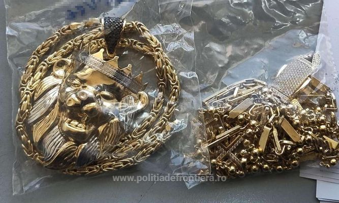 Türkiye’den Romanya’ya giden otobüste 77 gram altın bulundu