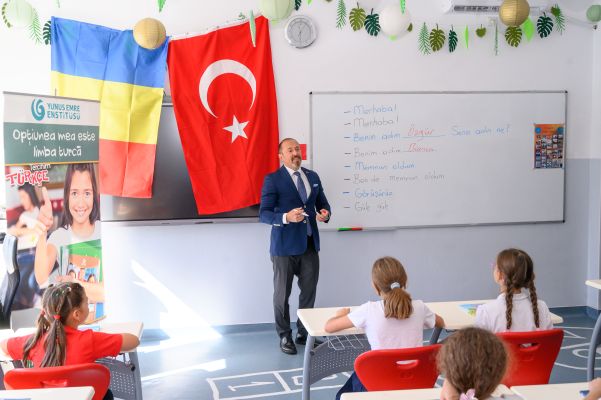 Türkçe dersleri 25 okula ve 1.500 öğrenciye ulaştı