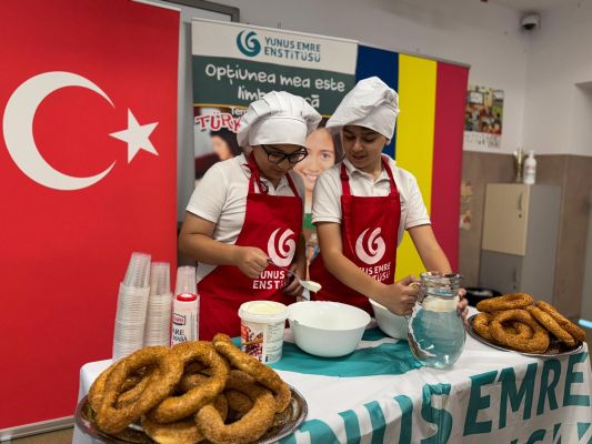 Türkçe dersleri 25 okula ve 1.500 öğrenciye ulaştı - 10
