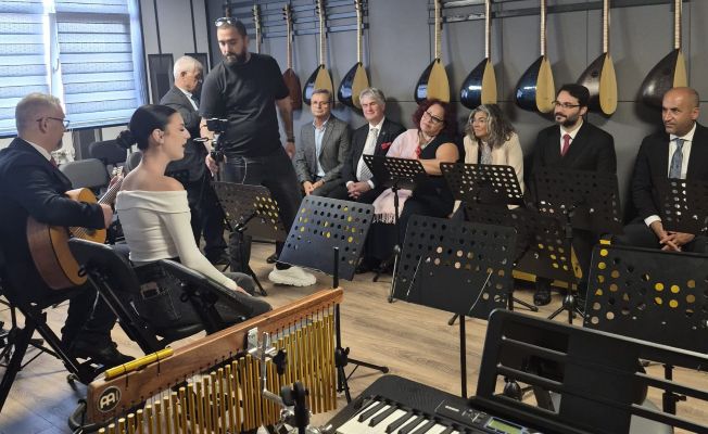 Mecidiye’de Kadriye Nurmambet Müzik Sınıfı açıldı - 1