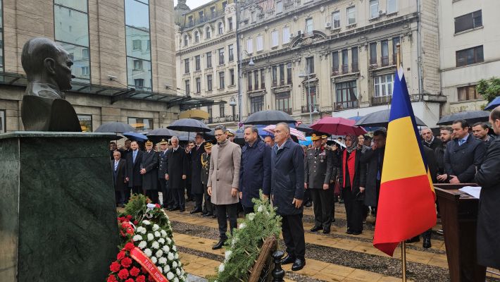 Bükreş’te Cumhuriyet törenine yağmura rağmen büyük ilgi - 10