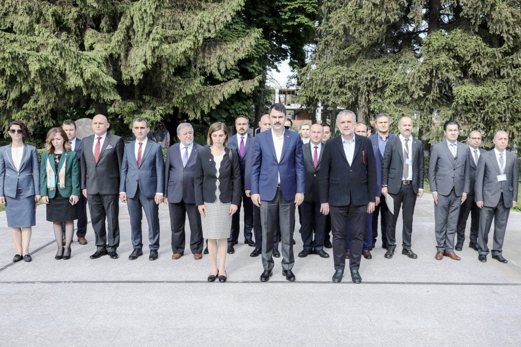Bakan Kurum’un Bükreş temasları