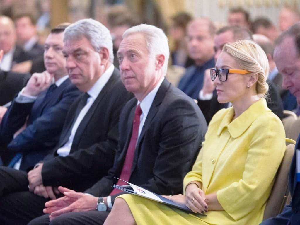 First Bank CEO’sunun karısı Cumhurbaşkanı adayı oldu